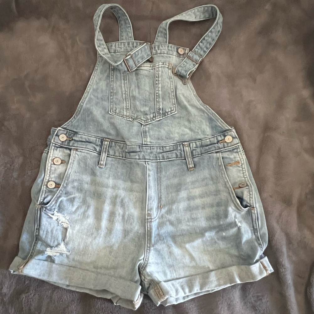 Old navy overalls size m